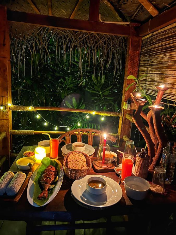 Igabara Hobbit House Hotel Tangalle Bagian luar foto