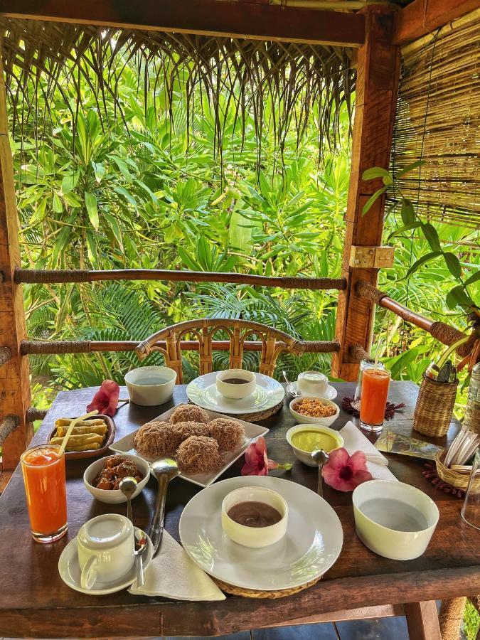 Igabara Hobbit House Hotel Tangalle Bagian luar foto